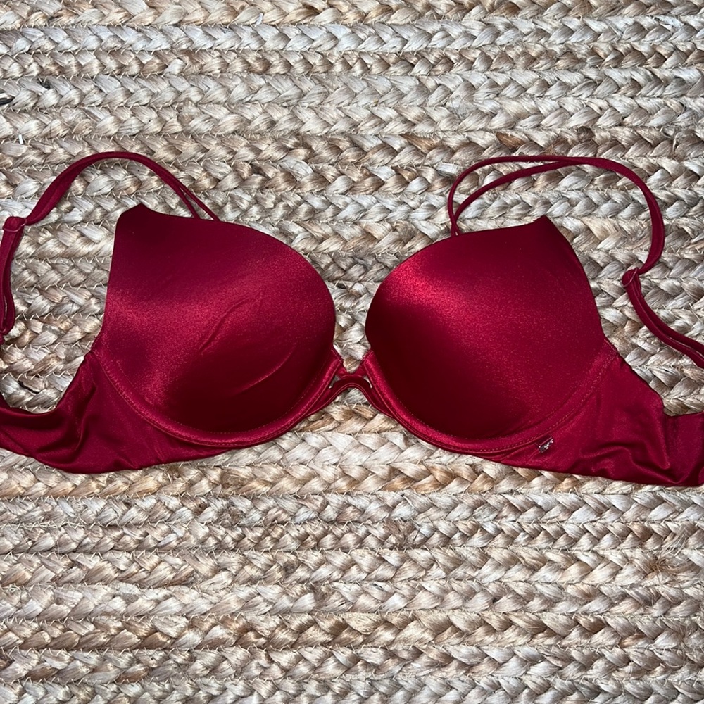 Victoria’s Secret Very Sexy Push Up Bra